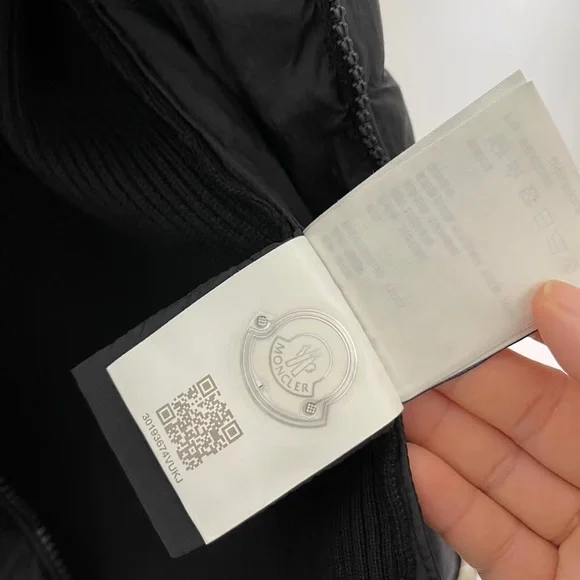 Moncler brand new 2024 spring brand new with tags - Picture 12 of 13